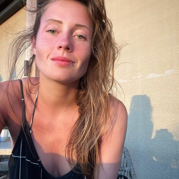 Charlotte de Witte - Music and Event Shoots Collection in charlottedewittemusic_3201895354394839189.jpg - hidden celebrity photo